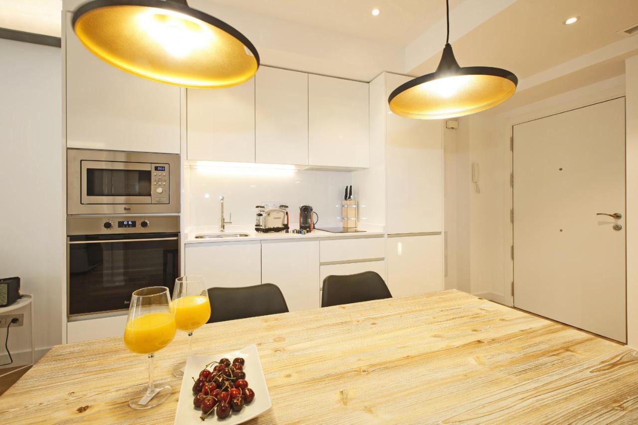 Gran Via Suites Madrid Eksteriør bilde