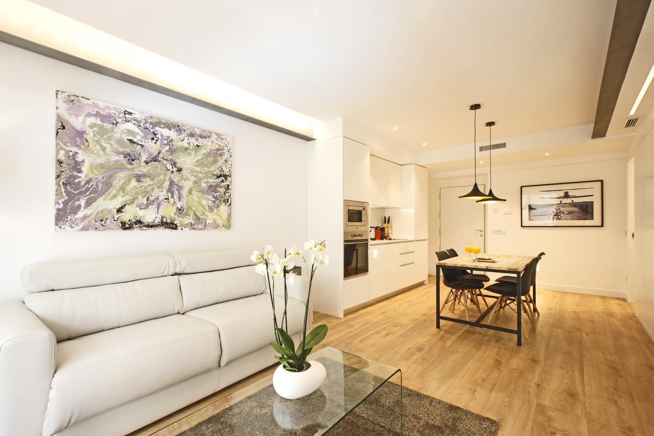 Gran Via Suites Madrid Eksteriør bilde